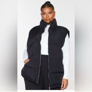 Pretty Little Thing Plus Women's Black Puffer Vest Size XL NWT